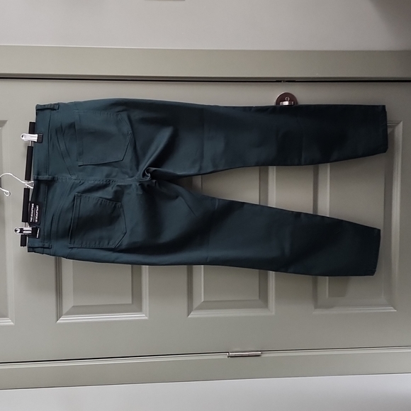 R Jeans Midrise Petite skinny pants size 30 - Picture 4 of 10